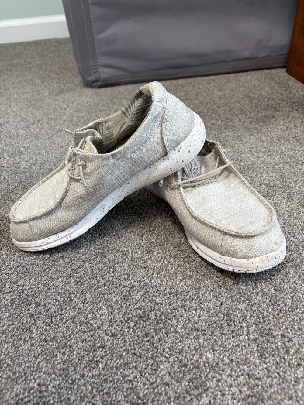 Reef Lightweight Slip-On Shoes in Light Gray